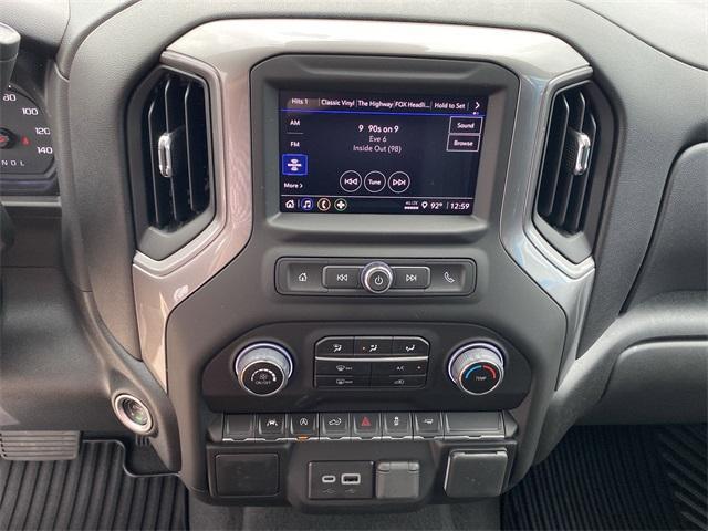 new 2025 Chevrolet Silverado 1500 car, priced at $43,020