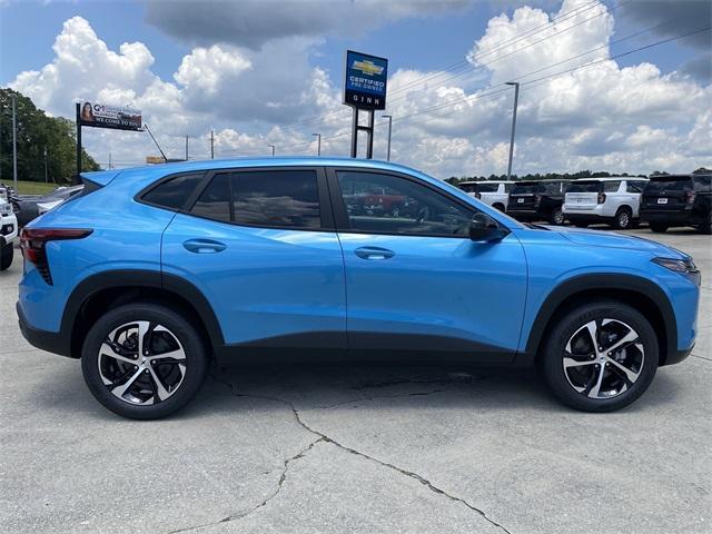 new 2025 Chevrolet Trax car, priced at $24,925