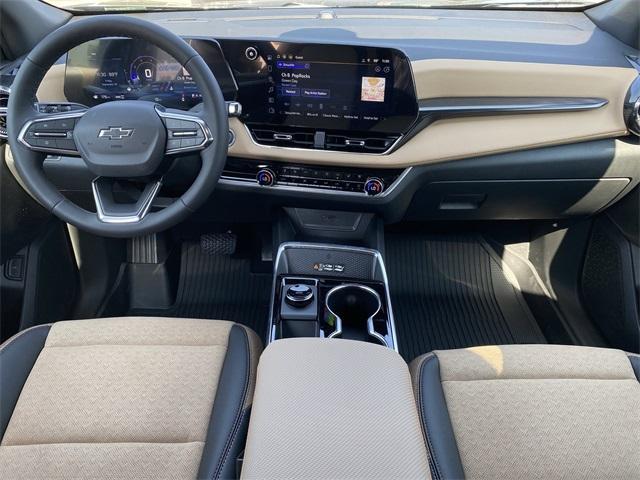 new 2026 Chevrolet Equinox car, priced at $39,615