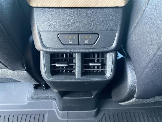 new 2026 Chevrolet Equinox car, priced at $39,615