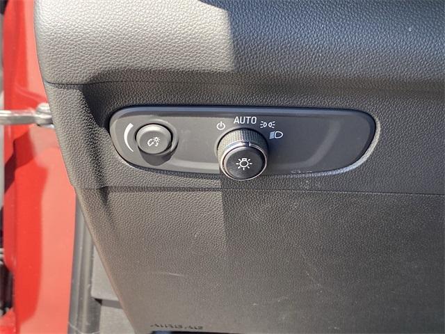 used 2023 Buick Envision car, priced at $25,252