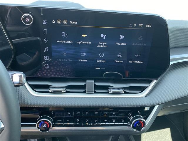 new 2026 Chevrolet Equinox car, priced at $33,020