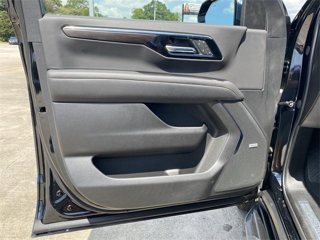 new 2025 Chevrolet Tahoe car, priced at $79,594