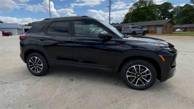 new 2024 Chevrolet TrailBlazer car, priced at $24,399