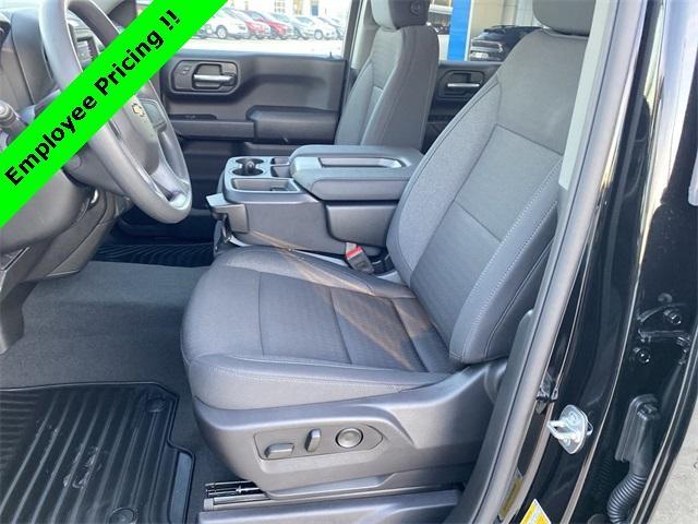 new 2025 Chevrolet Silverado 1500 car, priced at $43,885