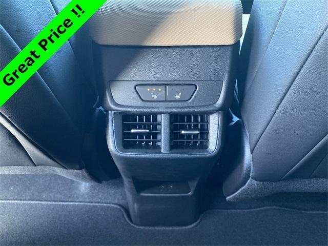 new 2025 Chevrolet Equinox car, priced at $34,900