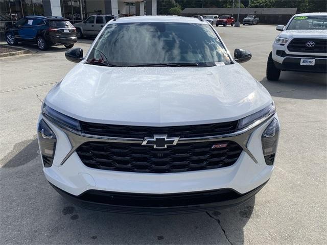 new 2025 Chevrolet Trax car, priced at $26,370