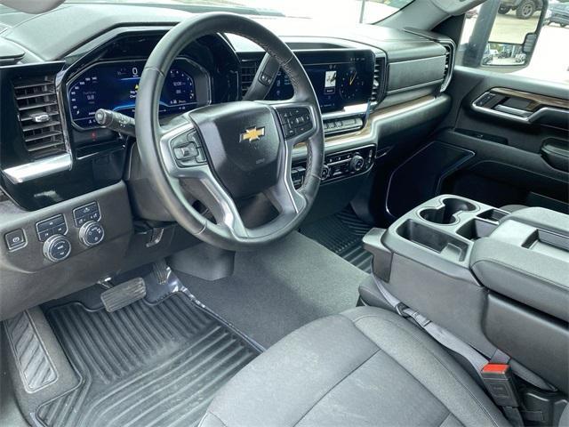 used 2024 Chevrolet Silverado 2500 car, priced at $50,990