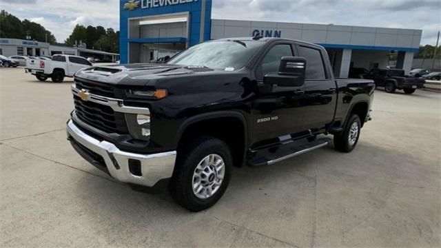 used 2024 Chevrolet Silverado 2500 car, priced at $50,990