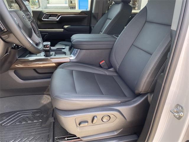new 2025 Chevrolet Silverado 1500 car, priced at $69,525