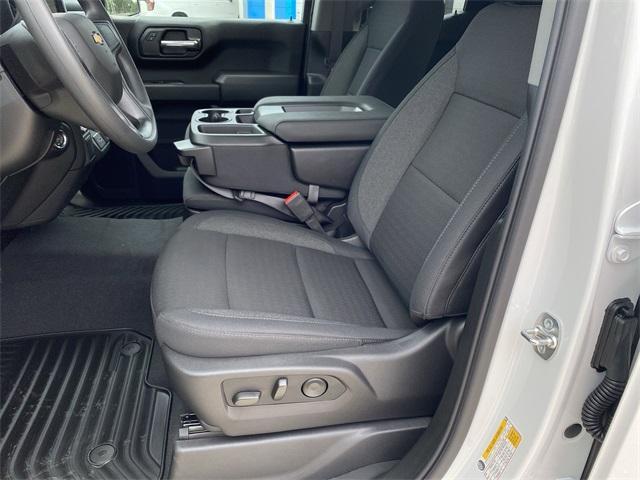 new 2025 Chevrolet Silverado 1500 car, priced at $41,315