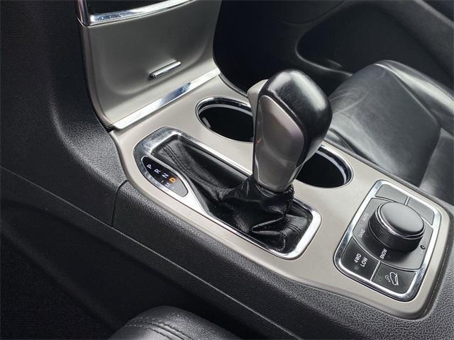 used 2021 Jeep Grand Cherokee car, priced at $25,235