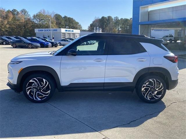 new 2025 Chevrolet TrailBlazer car, priced at $31,800