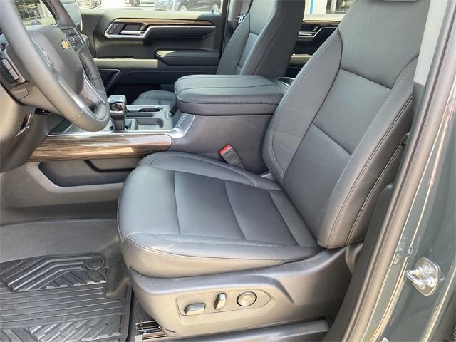 new 2025 Chevrolet Silverado 1500 car, priced at $60,960