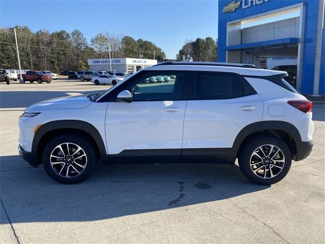 new 2025 Chevrolet TrailBlazer car, priced at $28,875