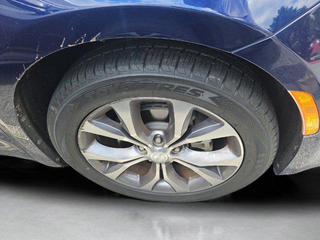 used 2017 Chrysler Pacifica car, priced at $8,123