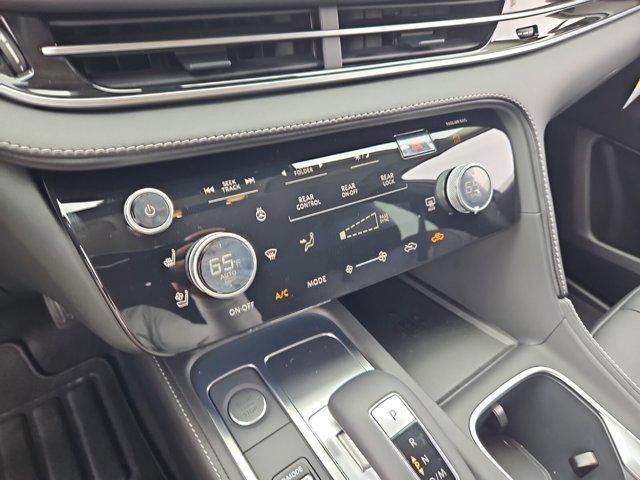new 2025 INFINITI QX60 car, priced at $58,080