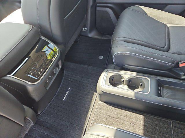 new 2025 INFINITI QX80 car, priced at $89,523