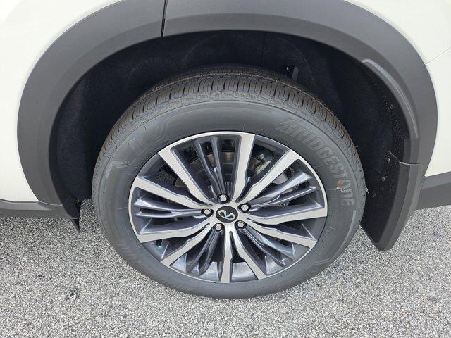 new 2025 INFINITI QX60 car, priced at $66,550