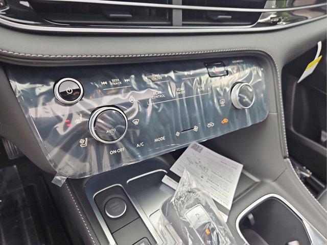 new 2025 INFINITI QX60 car, priced at $57,980