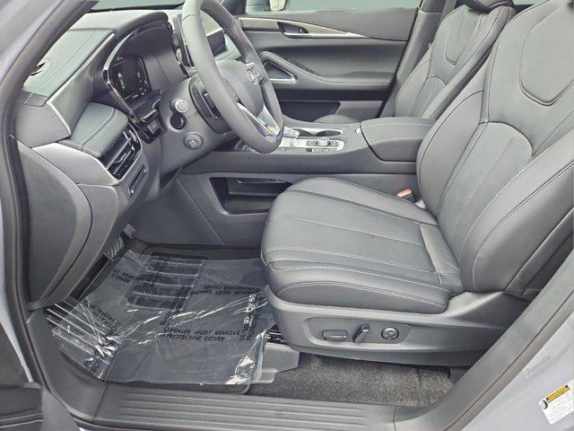 new 2025 INFINITI QX60 car, priced at $57,980