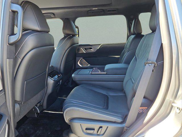 new 2026 INFINITI QX80 car, priced at $113,655