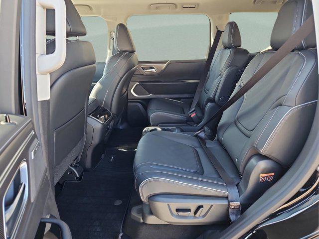 new 2025 INFINITI QX80 car, priced at $88,900