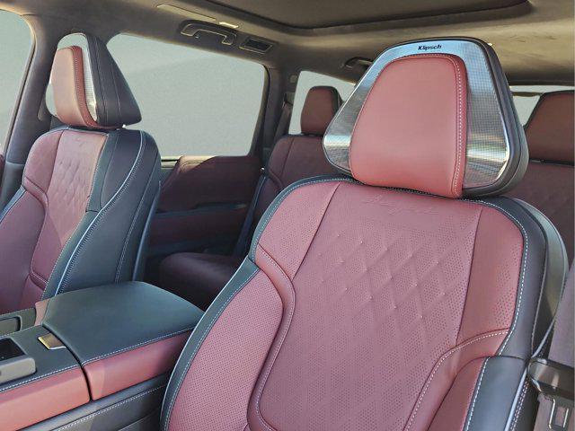 new 2026 INFINITI QX80 car, priced at $113,860