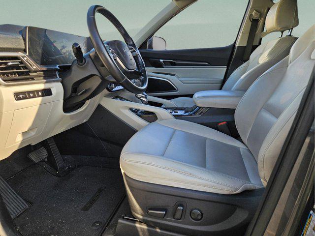 used 2023 Kia Telluride car, priced at $27,993