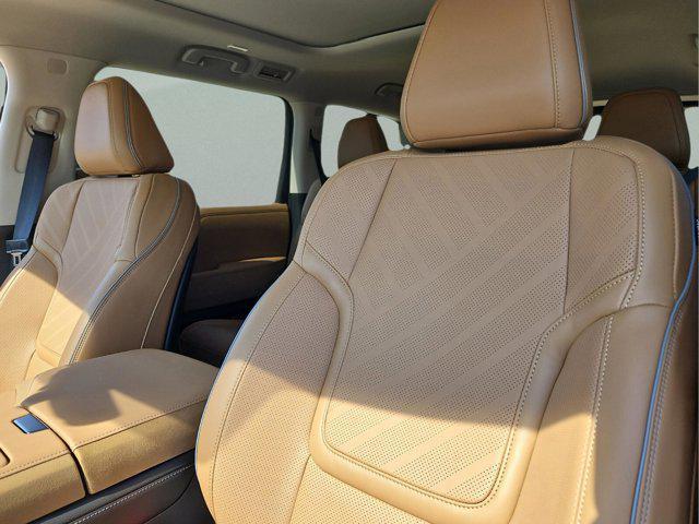 new 2026 INFINITI QX80 car, priced at $95,480