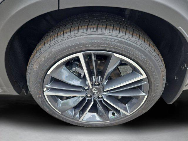 new 2025 INFINITI QX55 car, priced at $50,750