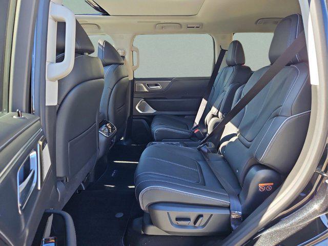 new 2025 INFINITI QX80 car, priced at $101,550