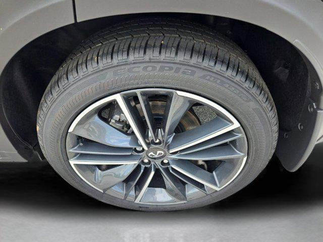new 2025 INFINITI QX50 car, priced at $51,935