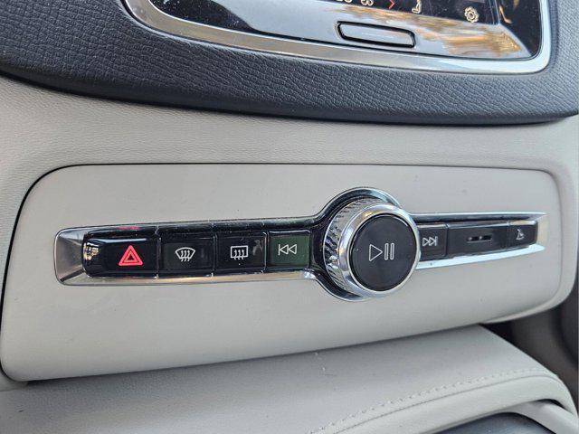 used 2023 Volvo XC90 car, priced at $32,558