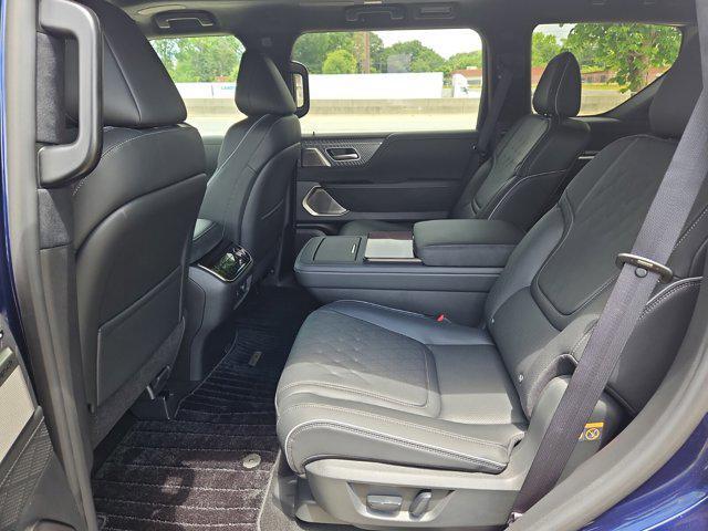 new 2025 INFINITI QX80 car, priced at $110,050