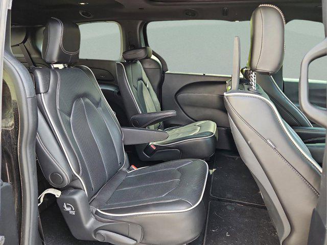 used 2024 Chrysler Pacifica car, priced at $36,718