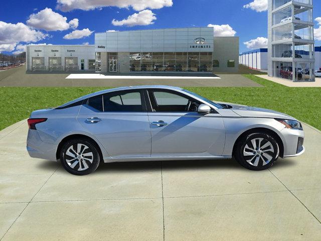 used 2023 Nissan Altima car, priced at $20,362