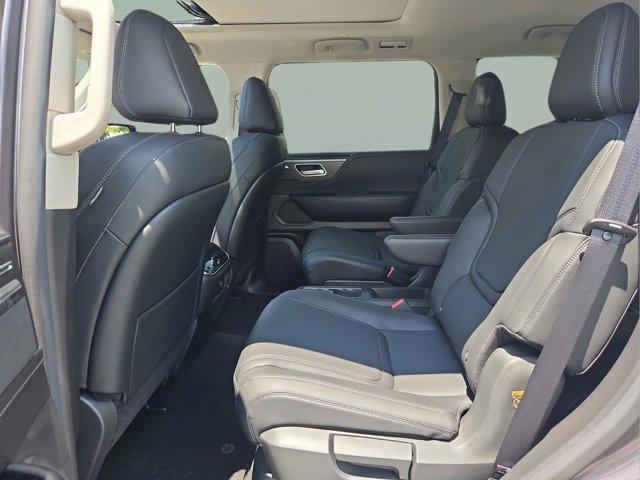 new 2025 INFINITI QX80 car, priced at $80,980