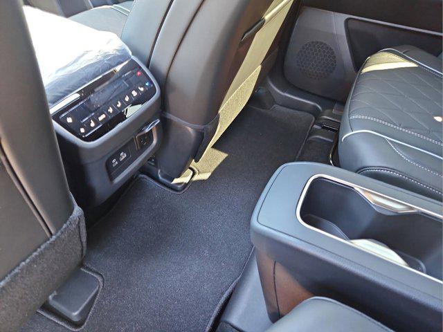 new 2025 INFINITI QX60 car, priced at $67,015