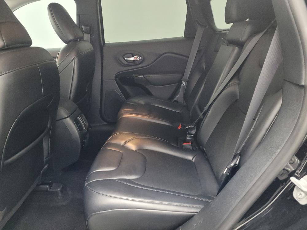 used 2020 Jeep Cherokee car, priced at $20,295