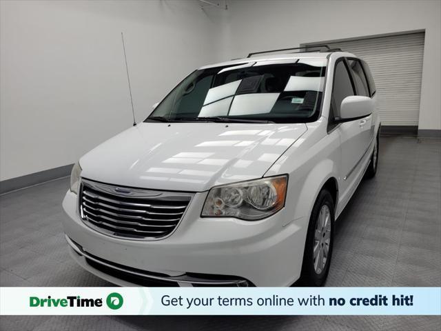 used 2014 Chrysler Town & Country car, priced at $13,395