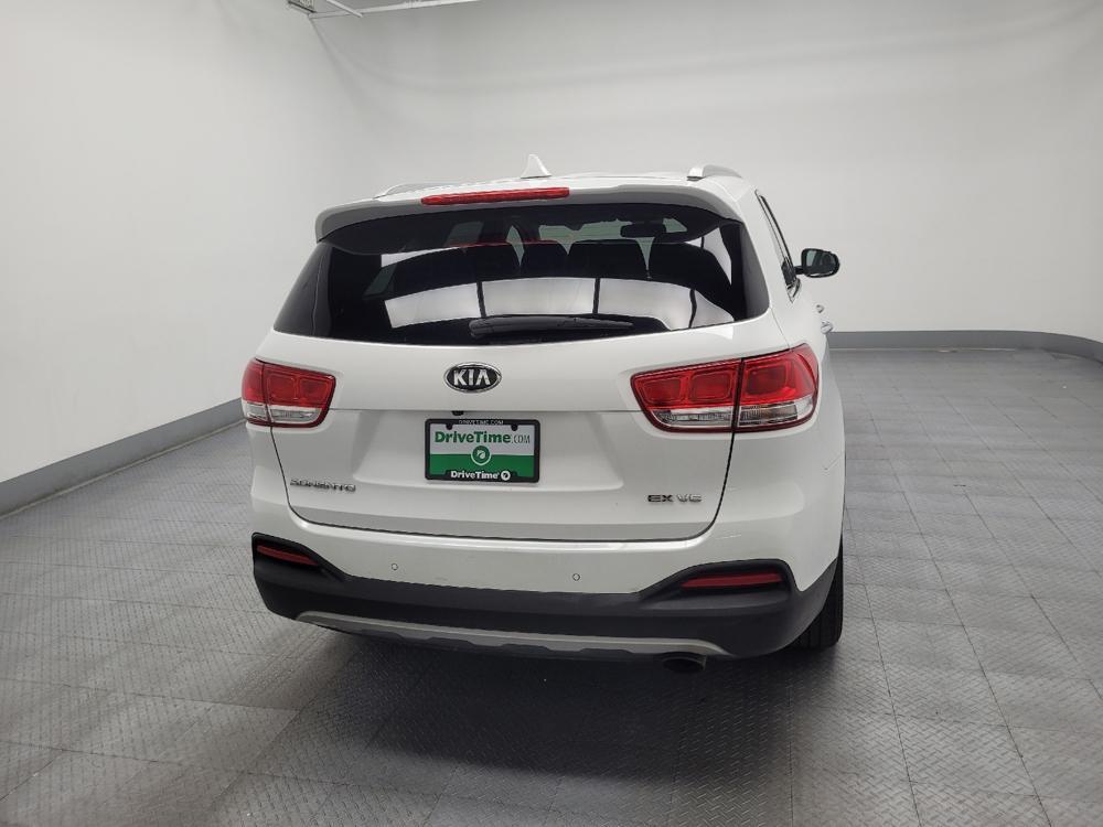 used 2018 Kia Sorento car, priced at $14,995