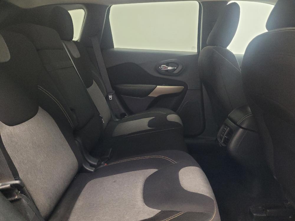 used 2018 Jeep Cherokee car, priced at $14,995