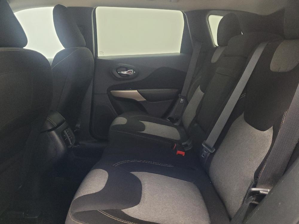 used 2018 Jeep Cherokee car, priced at $14,995