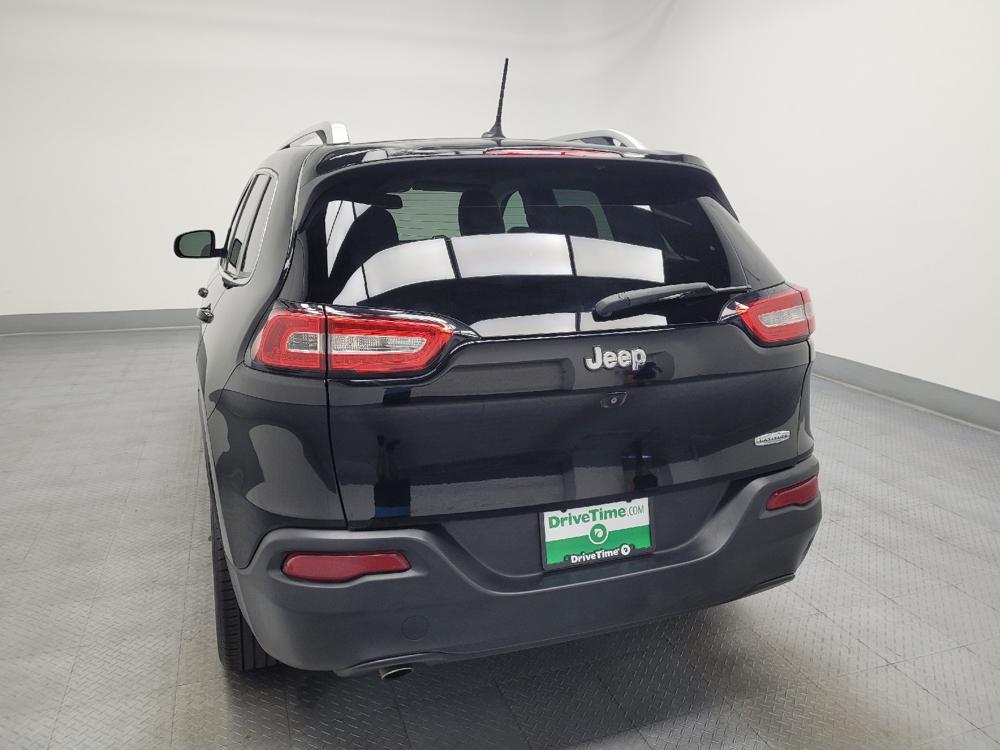 used 2018 Jeep Cherokee car, priced at $16,095