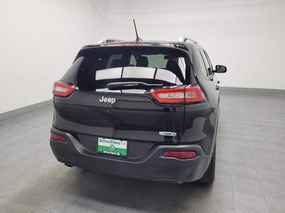 used 2018 Jeep Cherokee car, priced at $16,095