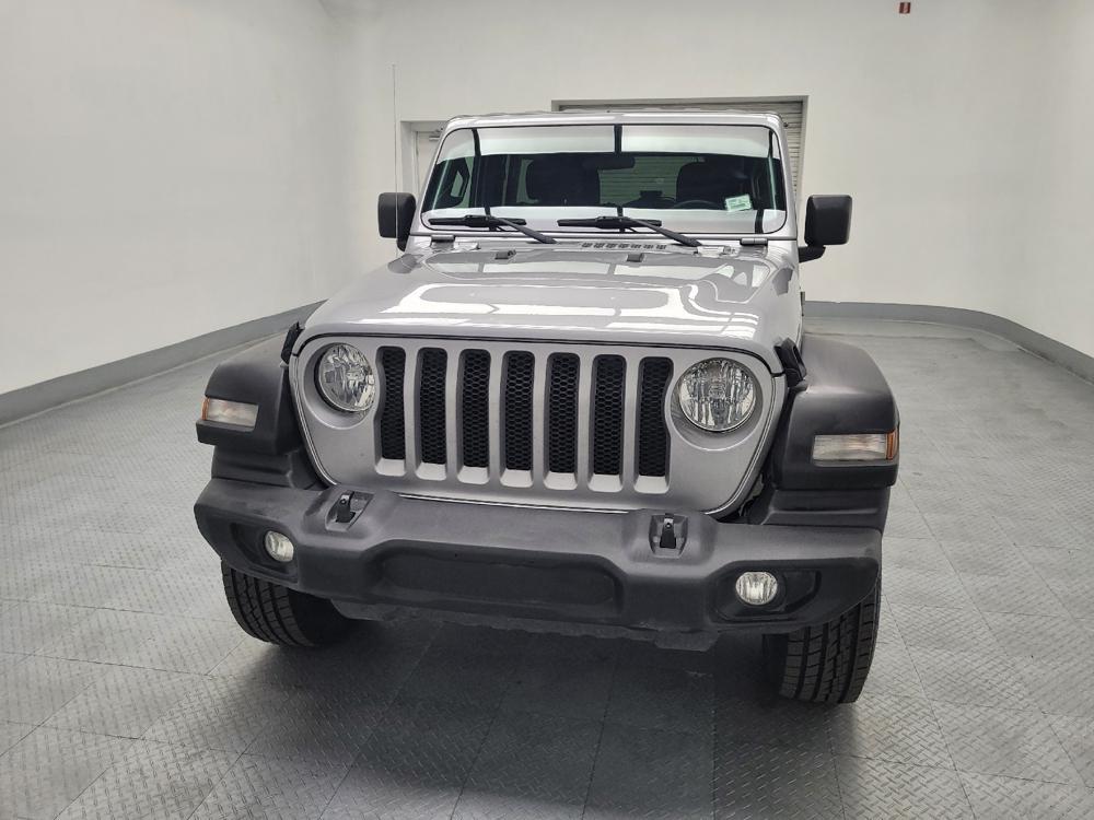 used 2021 Jeep Wrangler Unlimited car, priced at $25,495