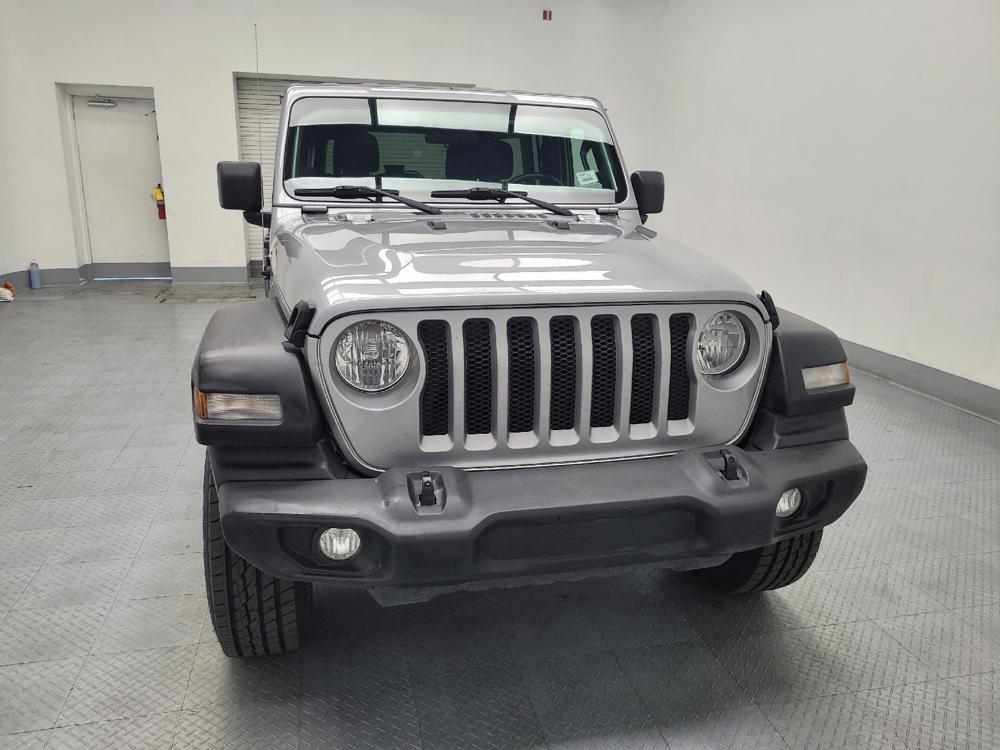 used 2021 Jeep Wrangler Unlimited car, priced at $25,495