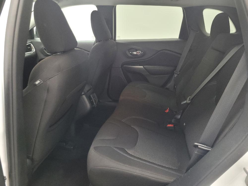 used 2019 Jeep Cherokee car, priced at $15,895