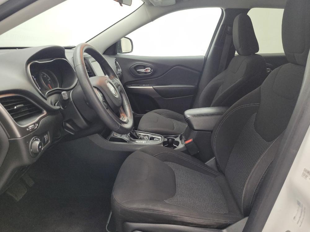used 2019 Jeep Cherokee car, priced at $15,895